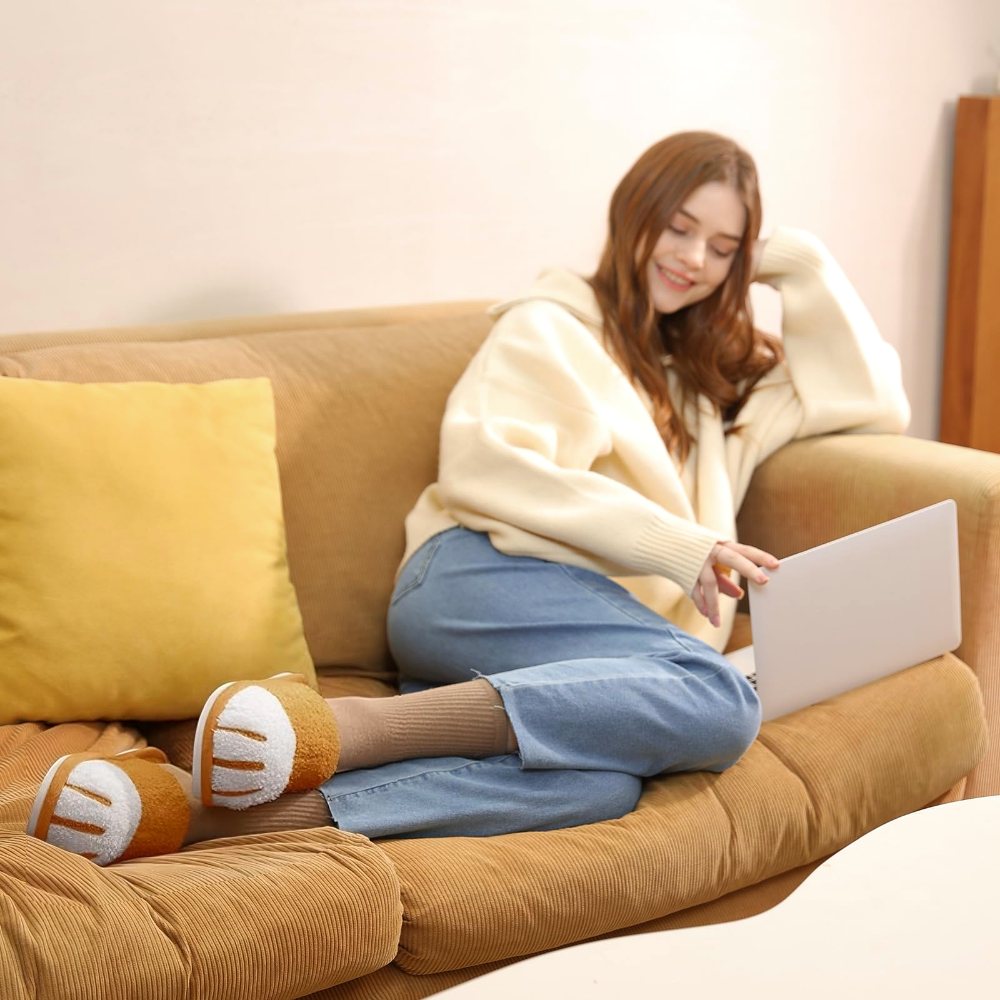 SINNO Cat Paw Plush Slipper in Yellow, view 2